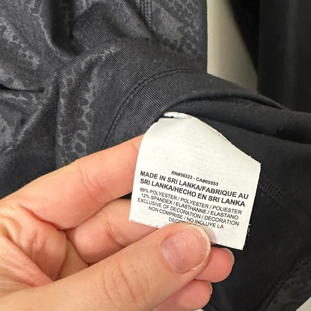 Nike Pro Black Snake Print Quarter Zip